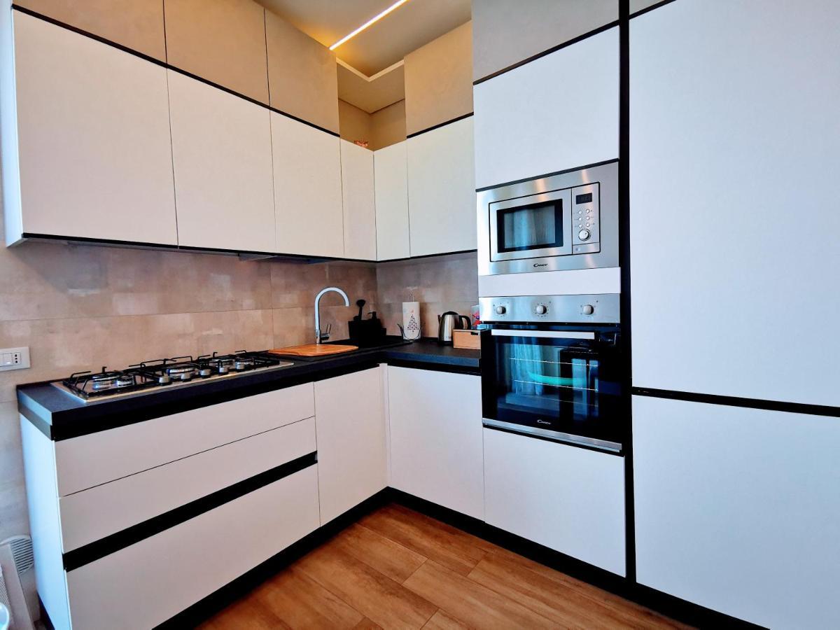 Attico Belvedere Centralissimo Vista Mare Apartman Termoli Kültér fotó