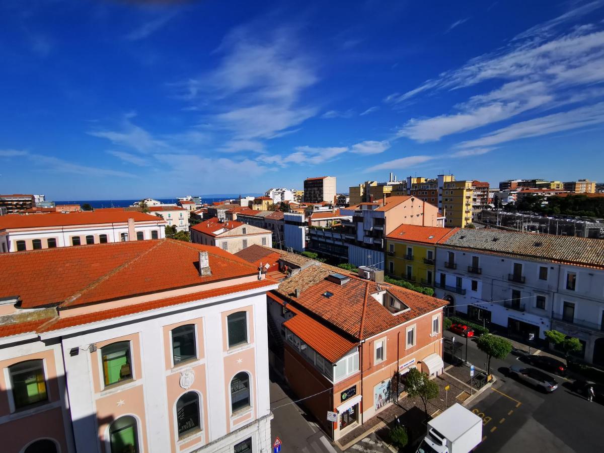 Attico Belvedere Centralissimo Vista Mare Apartman Termoli Kültér fotó