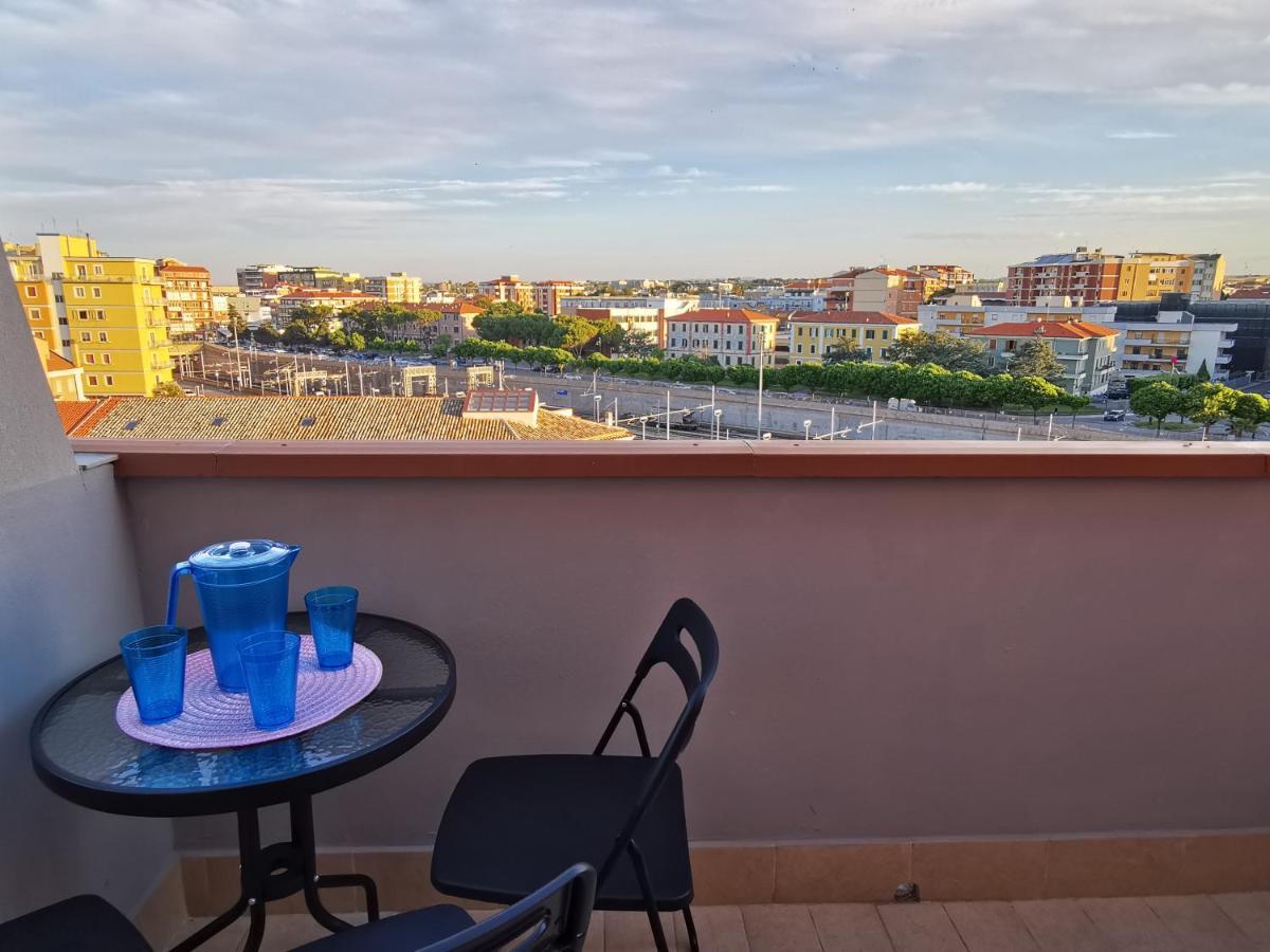 Attico Belvedere Centralissimo Vista Mare Apartman Termoli Kültér fotó