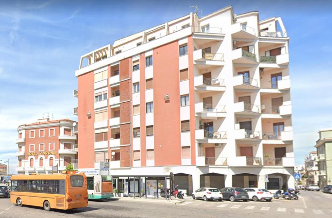 Attico Belvedere Centralissimo Vista Mare Apartman Termoli Kültér fotó